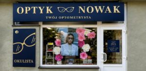 Odnowione wnętrze salonu optycznego w Pszowie
